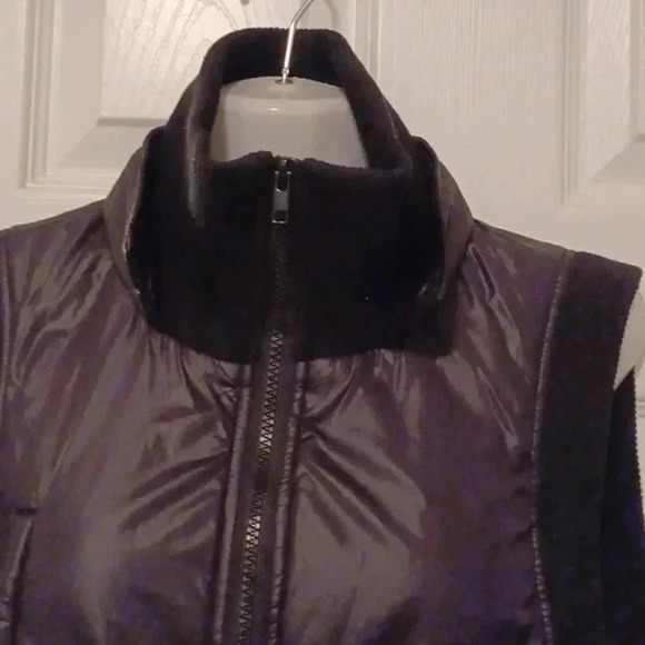 🌹Cute sleeveless coat with cutouts in the back and sides - Picture 9 of 13